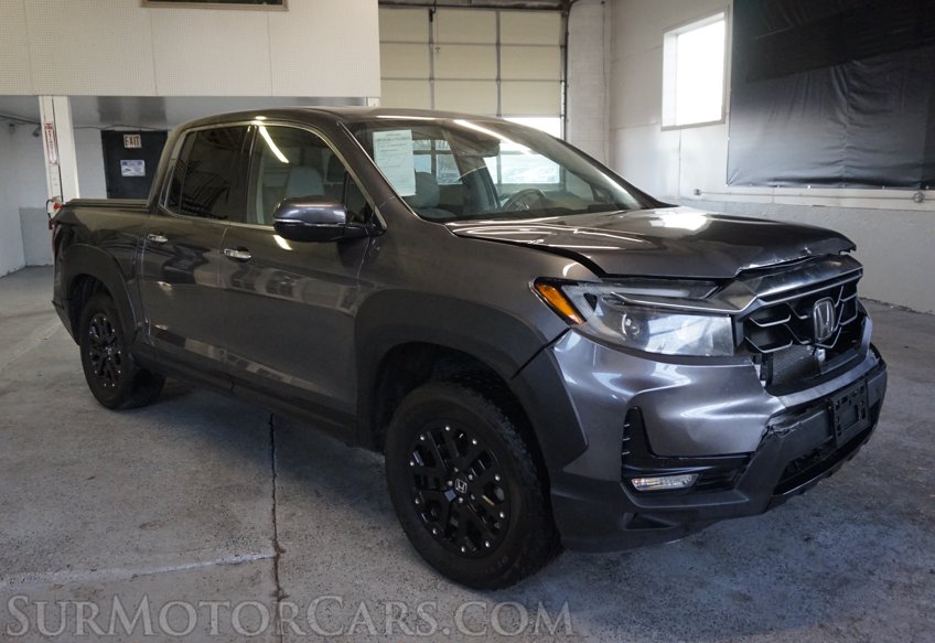 2022 Honda Ridgeline - Image 4