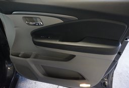 2022 Honda Ridgeline - Image 50