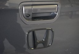 2022 Honda Ridgeline - Image 25