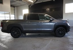 2022 Honda Ridgeline - Image 11