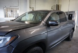 2022 Honda Ridgeline - Image 17