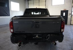 2022 Honda Ridgeline - Image 13