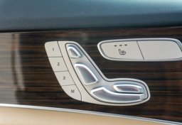 2018 Mercedes-Benz C-Class - Image 38