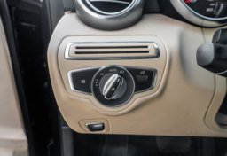 2018 Mercedes-Benz C-Class - Image 40