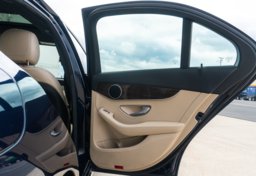 2018 Mercedes-Benz C-Class - Image 37