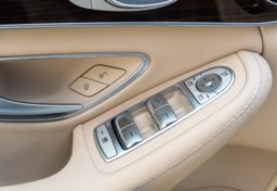 2018 Mercedes-Benz C-Class - Image 39