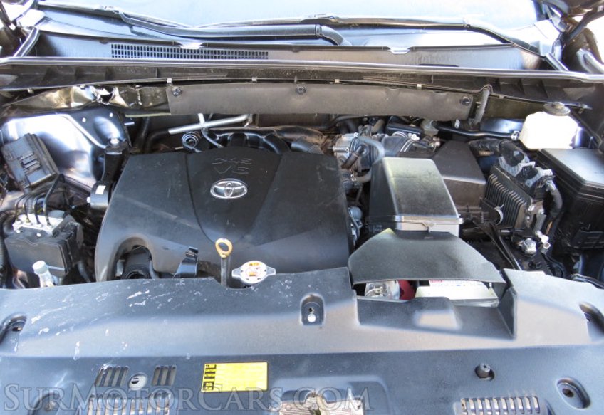 2018 Toyota Highlander - Image 57