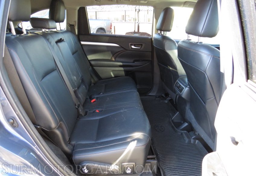 2018 Toyota Highlander - Image 34