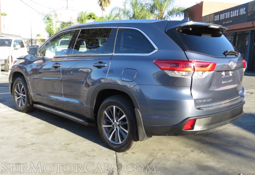 2018 Toyota Highlander - Image 8