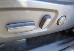 2018 Toyota Highlander - Image 53