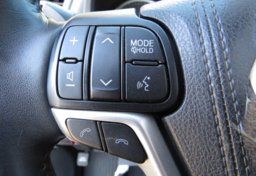 2018 Toyota Highlander - Image 37