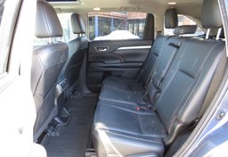 2018 Toyota Highlander - Image 24