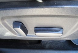 2018 Toyota Highlander - Image 52