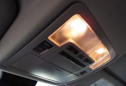 2018 Toyota Highlander - Image 41