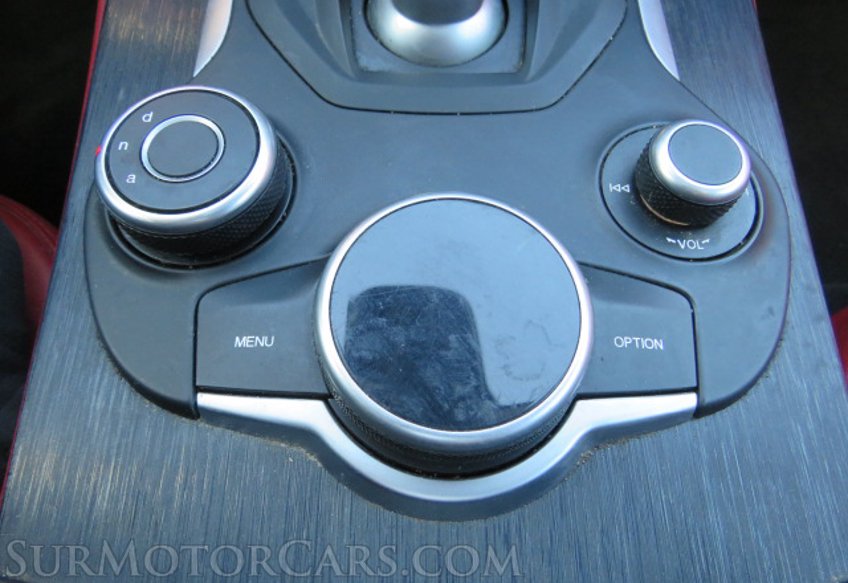 2019 Alfa Romeo Stelvio - Image 43