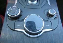 2019 Alfa Romeo Stelvio - Image 43