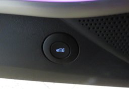 2016 Chevrolet Camaro - Image 43