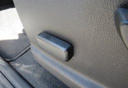 2019 Chevrolet Colorado - Image 38