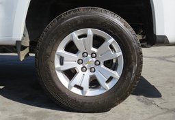 2019 Chevrolet Colorado - Image 18