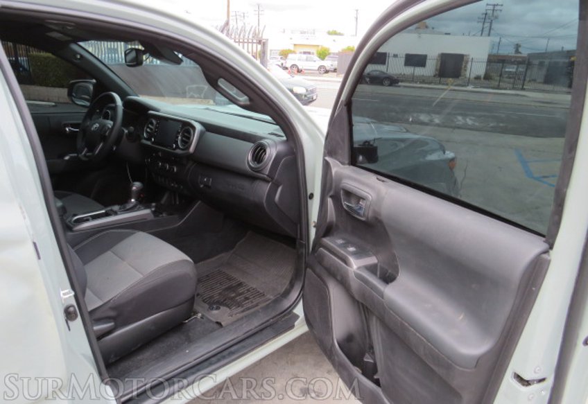 2022 Toyota Tacoma - Image 21