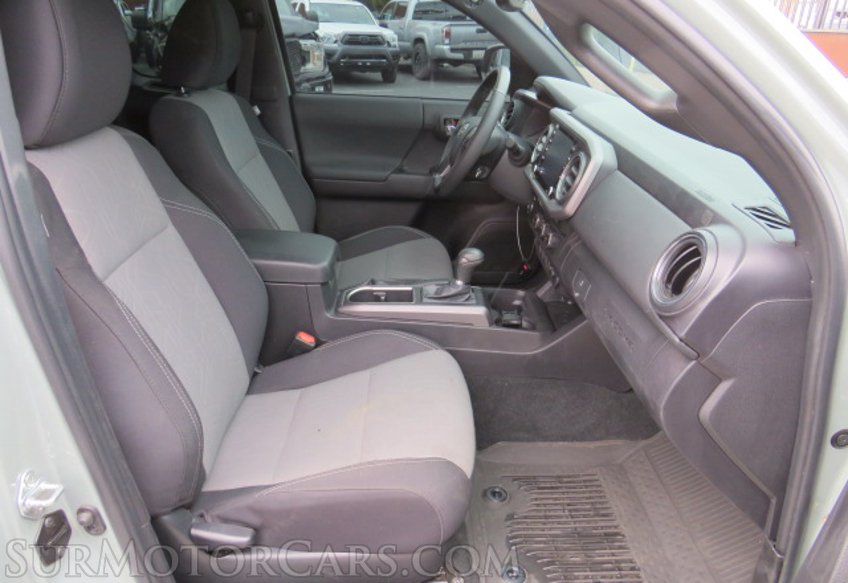 2022 Toyota Tacoma - Image 25