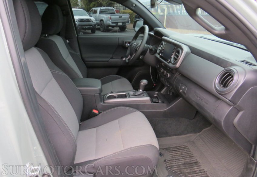 2022 Toyota Tacoma - Image 22