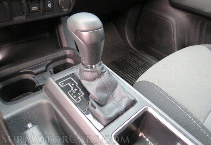 2022 Toyota Tacoma - Image 33