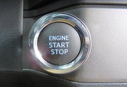 2022 Toyota Tacoma - Image 32