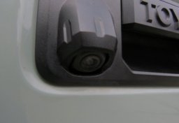 2022 Toyota Tacoma - Image 17