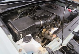 2022 Toyota Tacoma - Image 44