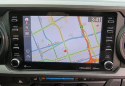 2022 Toyota Tacoma - Image 29