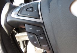 2018 Ford Edge - Image 36