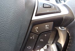 2018 Ford Edge - Image 37