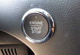 2018 Ford Edge - Image 38