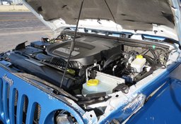 2012 Jeep Wrangler Unlimited - Image 39