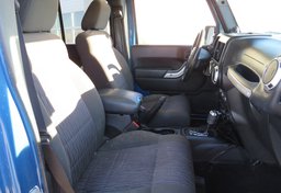 2012 Jeep Wrangler Unlimited - Image 21