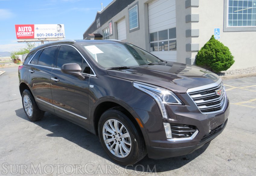 2017 Cadillac XT5 - Image 3