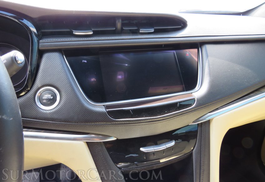 2017 Cadillac XT5 - Image 53