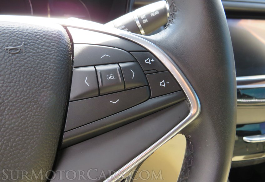 2017 Cadillac XT5 - Image 45