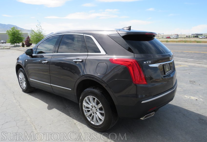 2017 Cadillac XT5 - Image 6