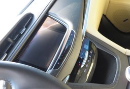 2017 Cadillac XT5 - Image 43