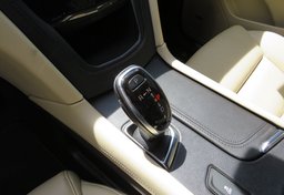 2017 Cadillac XT5 - Image 58