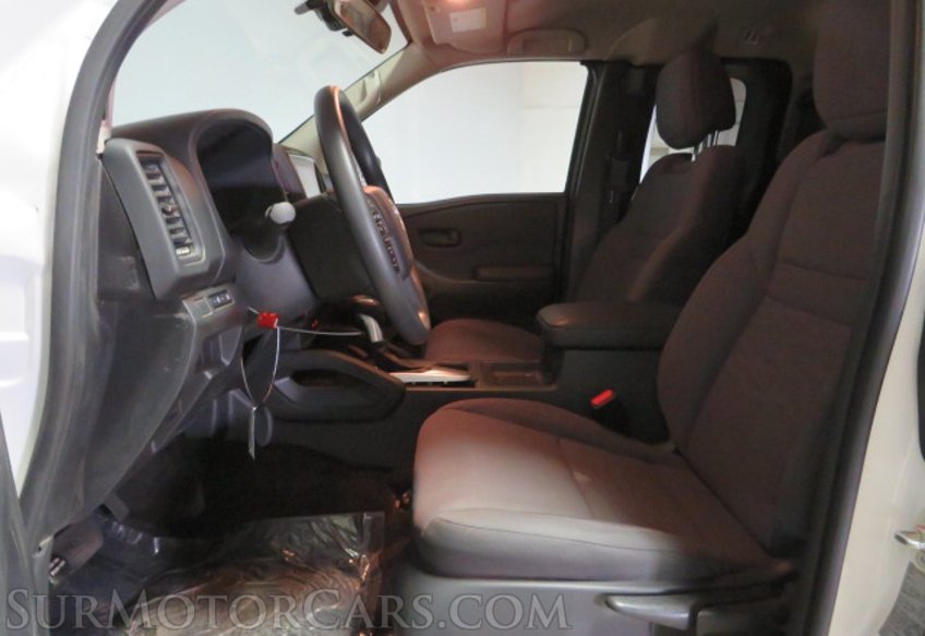 2024 Nissan Frontier - Image 26