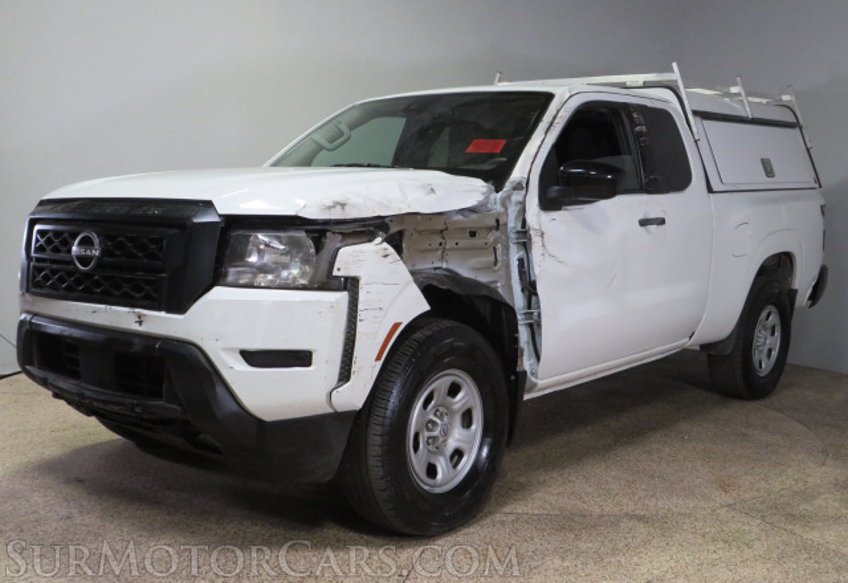 2024 Nissan Frontier - Image 2