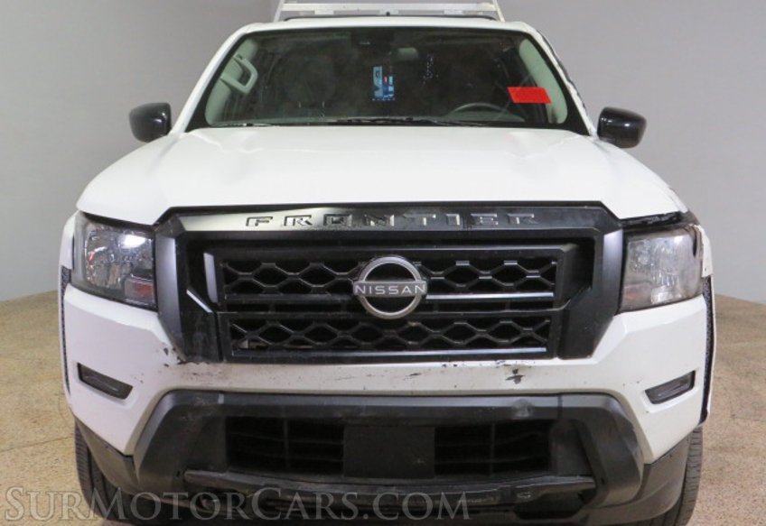 2024 Nissan Frontier - Image 12