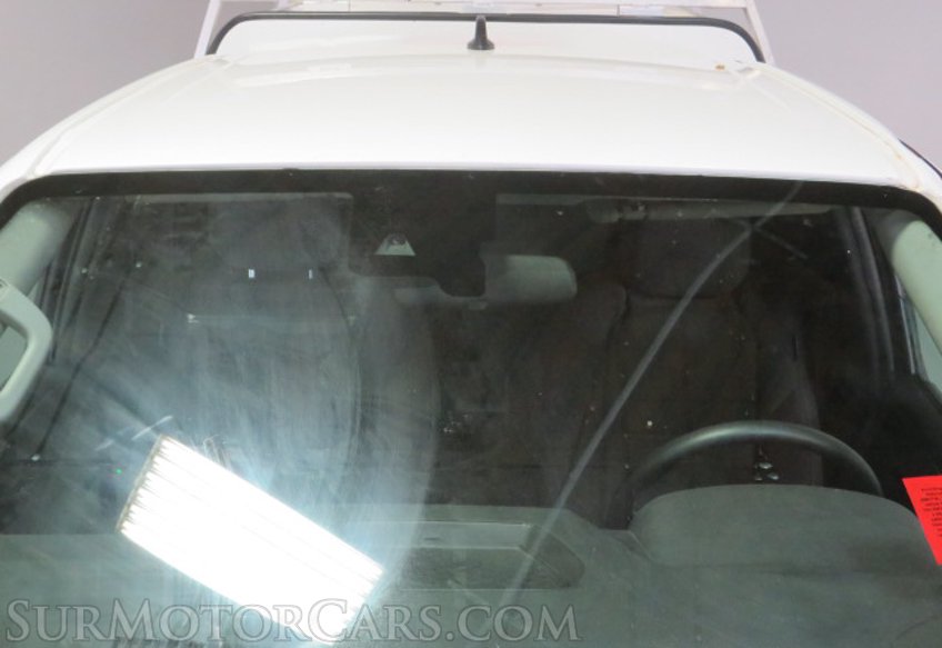 2024 Nissan Frontier - Image 13