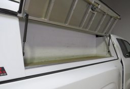 2024 Nissan Frontier - Image 18