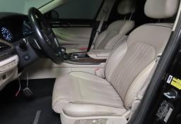 Thumbnail of 2018 Genesis G90