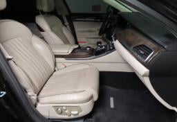 Thumbnail of 2018 Genesis G90