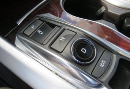 2015 Acura TLX - Image 40